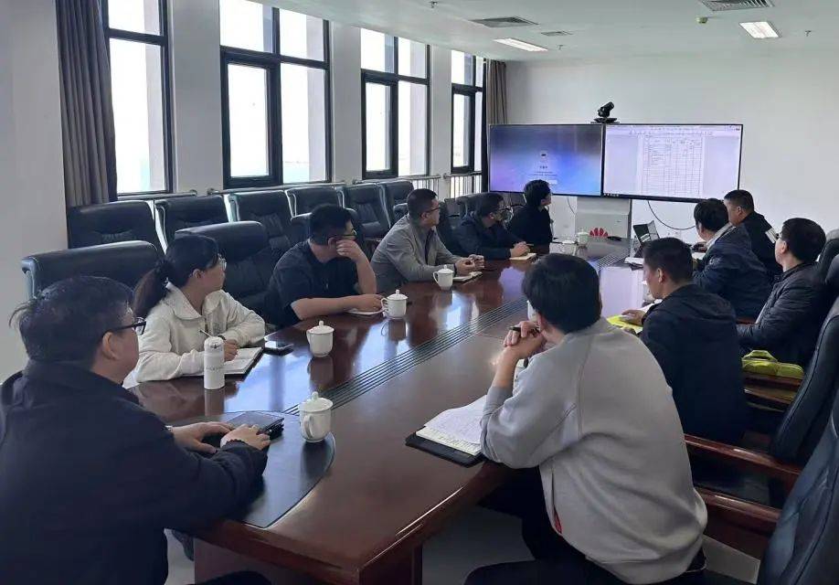 區(qū)園林綠化局組織召開溫榆河公園順義二期項(xiàng)目設(shè)計(jì)優(yōu)化工作調(diào)度會(huì):園林綠化設(shè)計(jì)
